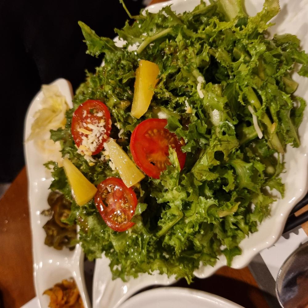 서울.집식탁.식사.샐러드