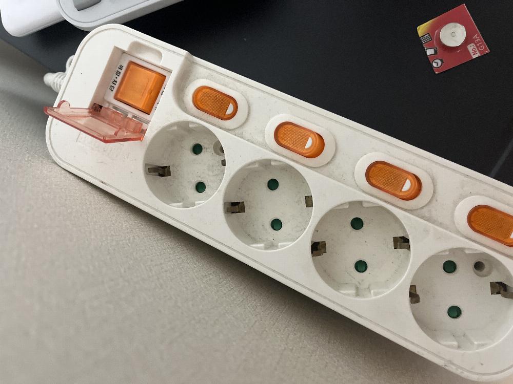 서울.내방.방정리.전원코드